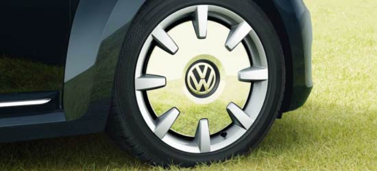 volkswagen_beetle_fender_intro_550x250px_05