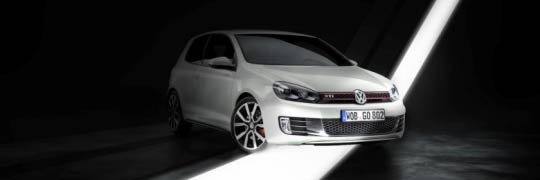 volkswagen_golf_GTI_light_550x180px_01